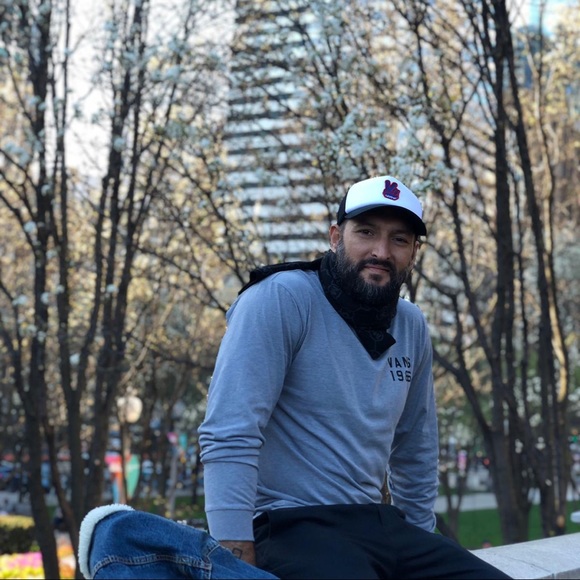 Meet your Posher, Kaan - Picture 7 of 7